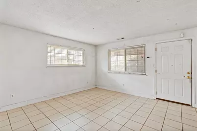 564 Lindsay Avenue, Sacramento, CA 95838 - Photo 4