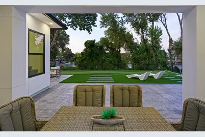868 Rivercrest Drive, West Sacramento, CA 95605 - Photo 38