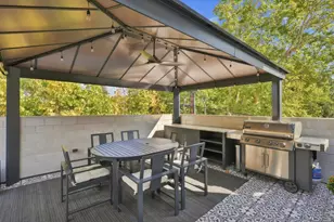1114 22nd St, Sacramento, CA 95816 - Photo 52