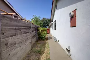 3324 Colonial Dr, Modesto, CA 95350 - Photo 38