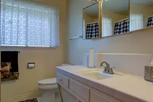 3324 Colonial Dr, Modesto, CA 95350 - Photo 34