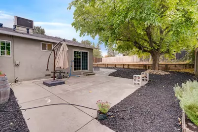 8880 Leue Avenue, Orangevale, CA 95662 - Photo 4