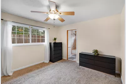 8880 Leue Avenue, Orangevale, CA 95662 - Photo 16