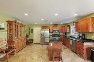 150 S Corinth Ave, Lodi, CA 95242 - Photo 14