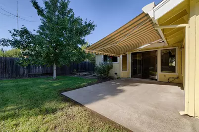 1396 Greenborough Drive, Roseville, CA 95661 - Photo 32