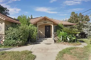 989 Mokelumne St, Woodbridge, CA 95258 - Photo 4