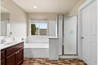 1848 N Erickson Circle, Stockton, CA 95206 - Photo 22