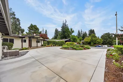 211 Callnon Court, Sacramento, CA 95864 - Photo 4