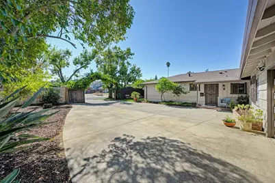 5017 Springfield Way, Sacramento, CA 95841 - Photo 22