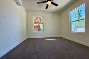 1824 E Acacia St, Stockton, CA 95205 - Photo 8