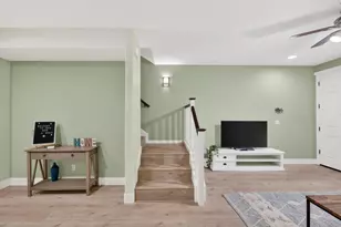 413 17th St, Sacramento, CA 95811 - Photo 8