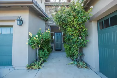 9924 Sintra Way, Elk Grove, CA 95757 - Photo 8