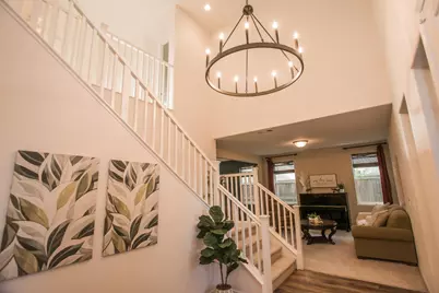 9924 Sintra Way, Elk Grove, CA 95757 - Photo 14