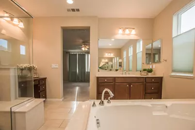 9924 Sintra Way, Elk Grove, CA 95757 - Photo 62