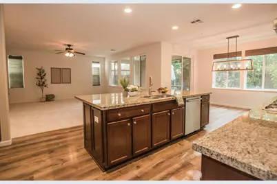 9924 Sintra Way, Elk Grove, CA 95757 - Photo 26