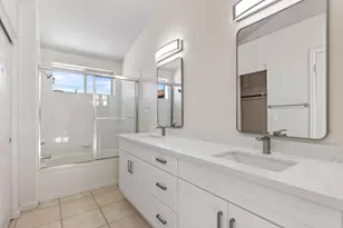 6814 Sandy Souza Way, Elk Grove, CA 95758 - Photo 34