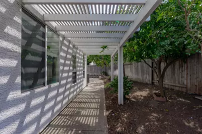 6814 Sandy Souza Way, Elk Grove, CA 95758 - Photo 50