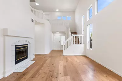 6814 Sandy Souza Way, Elk Grove, CA 95758 - Photo 10