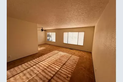 7064 Gloria Drive, Sacramento, CA 95831 - Photo 16