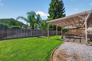 1061 Pintail Cir, Folsom, CA 95630 - Photo 4