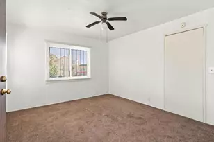 2590 Grove Ave, Sacramento, CA 95815 - Photo 26