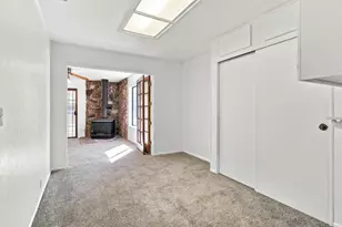 2590 Grove Ave, Sacramento, CA 95815 - Photo 18