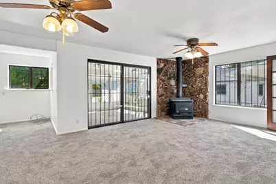 2590 Grove Avenue, Sacramento, CA 95815 - Photo 22