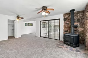 2590 Grove Ave, Sacramento, CA 95815 - Photo 20