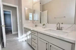 451 Hawkcrest Cir, Sacramento, CA 95835 - Photo 56