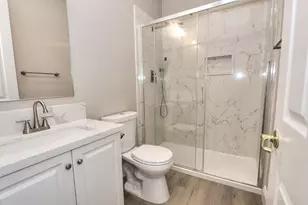 451 Hawkcrest Cir, Sacramento, CA 95835 - Photo 26
