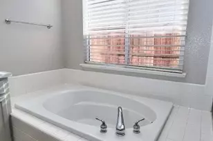 451 Hawkcrest Cir, Sacramento, CA 95835 - Photo 38