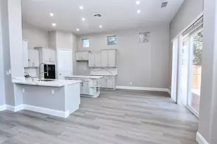 451 Hawkcrest Cir, Sacramento, CA 95835 - Photo 22