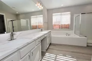 451 Hawkcrest Cir, Sacramento, CA 95835 - Photo 36