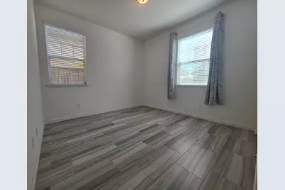 8747 Esperia Way, Sacramento, CA 95828 - Photo 8