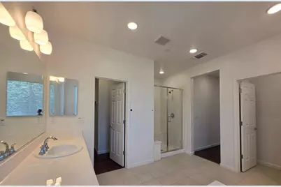 8747 Esperia Way, Sacramento, CA 95828 - Photo 40