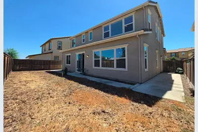 8747 Esperia Way, Sacramento, CA 95828 - Photo 26