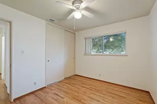 9317 Mark St, Elk Grove, CA 95624 - Photo 20