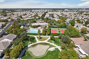 9845 Brierton Ct, Elk Grove, CA 95757 - Photo 2