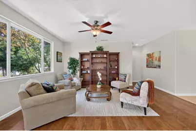 9845 Brierton Court, Elk Grove, CA 95757 - Photo 4