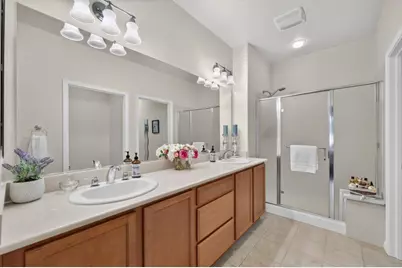 9845 Brierton Court, Elk Grove, CA 95757 - Photo 10