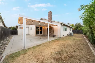 6784 9th Avenue, Sacramento, CA 95820 - Photo 18
