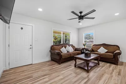 916 Jewell Avenue, Yuba City, CA 95991 - Photo 10