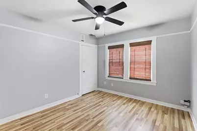 2165 Fairfield Street, Sacramento, CA 95815 - Photo 26