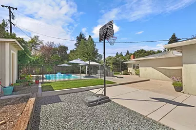 8443 Meath Drive, Stockton, CA 95212 - Photo 40
