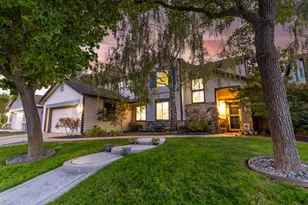 3749 Grand Point Ln, Elk Grove, CA 95758 - Photo 2