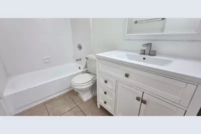 1328 D Street #4, Sacramento, CA 95814 - Photo 14