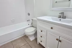 1328 D St, Sacramento, CA 95814 - Photo 14