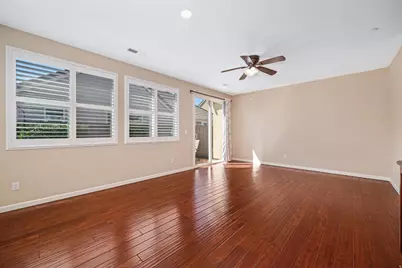 9702 Dartwell Way, Sacramento, CA 95829 - Photo 4
