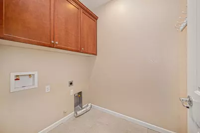 9702 Dartwell Way, Sacramento, CA 95829 - Photo 12