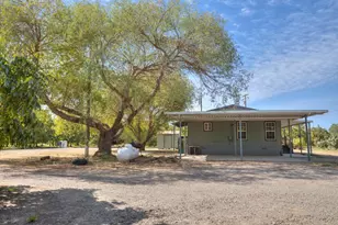 1507 Old Tim Bell Rd, Waterford, CA 95386 - Photo 4